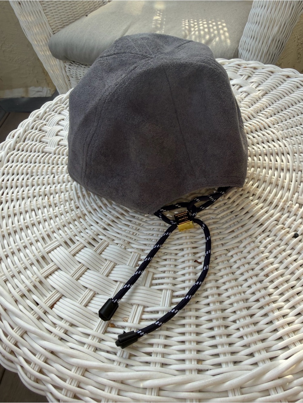 Miu Miu Black Cap with White Logo Embroidery - Picture 3 of 4